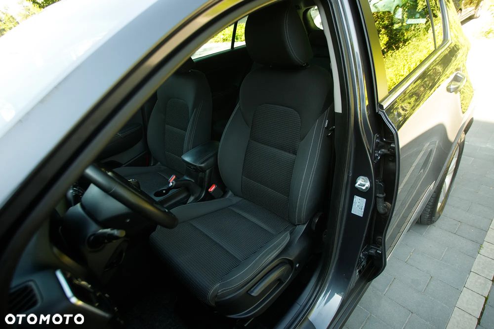 Kia Sportage 1.6 GDI L 2WD - 28