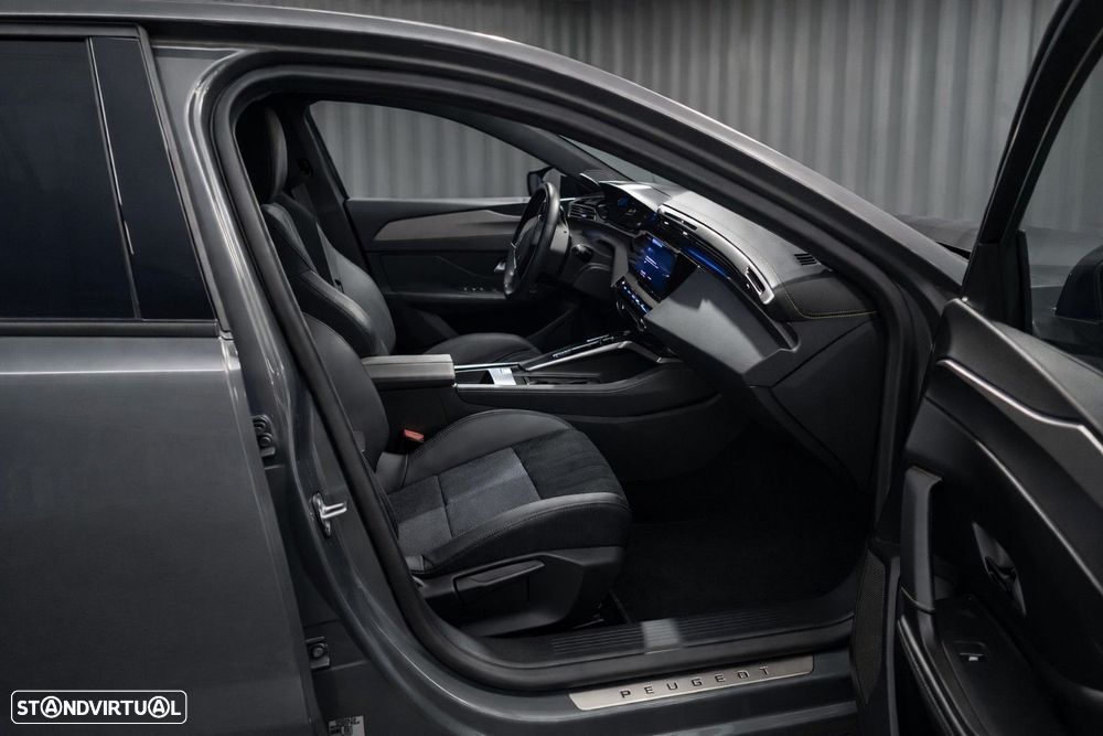 Peugeot 408 1.2 PureTech GT EAT8 - 5