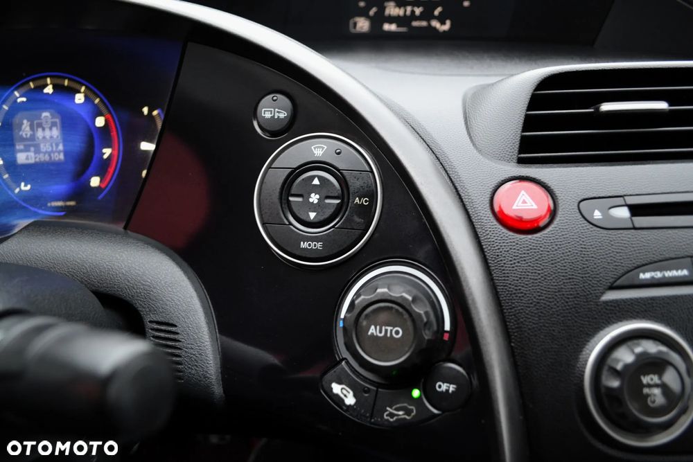 Honda Civic 1.4 Comfort - 17