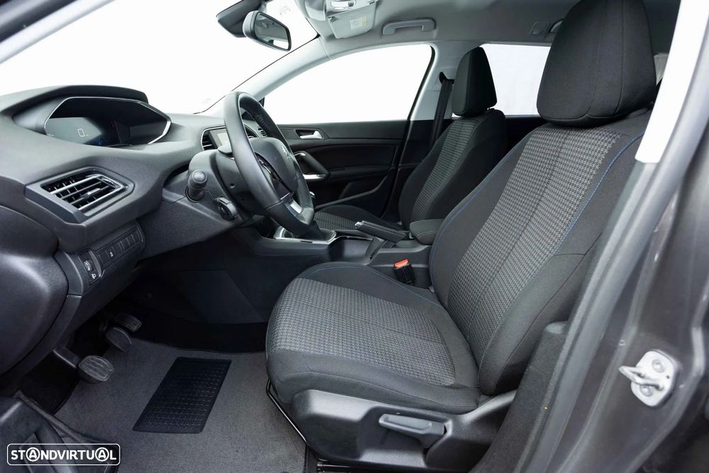 Peugeot 308 SW 1.5 BlueHDi Style - 25