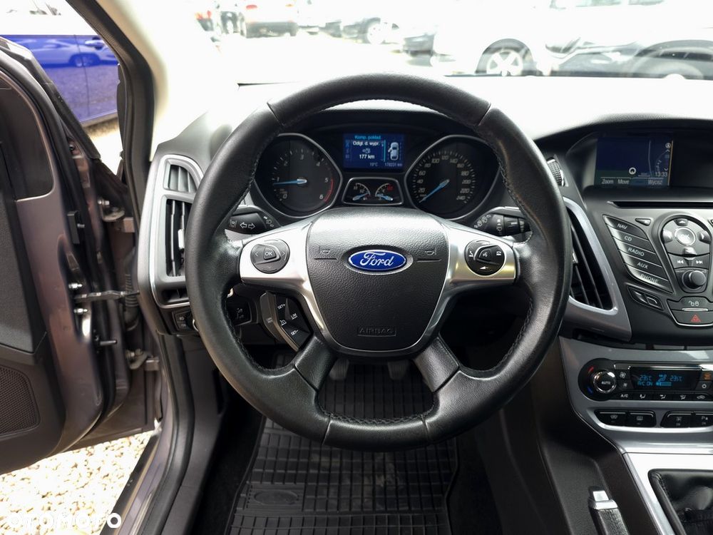 Ford Focus 2.0 TDCi Titanium - 16
