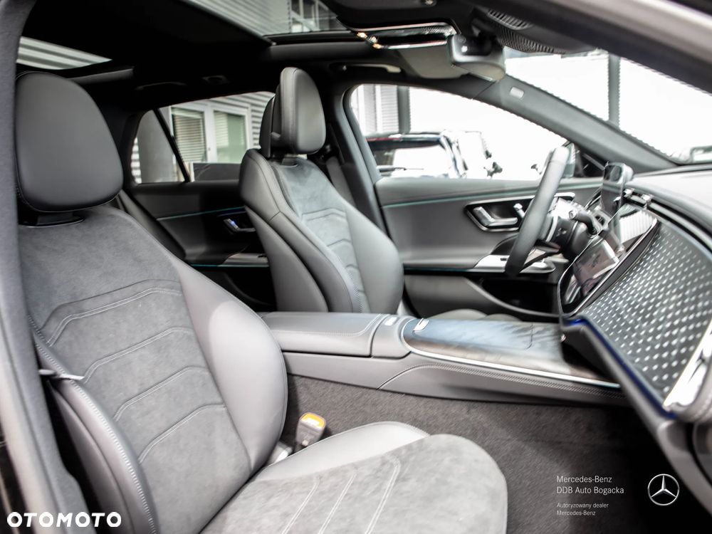 Mercedes-Benz Klasa E 220 d mHEV 4-Matic AMG 9G-Tronic - 7
