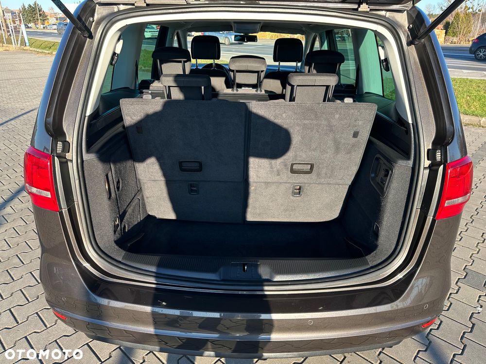 Volkswagen Sharan 2.0 TDI DPF BlueMotion Trendline - 21