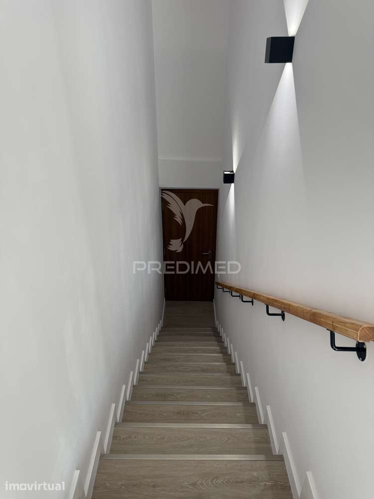 Apartamento T2 Remodelado no Centro de Santarém - Grande imagem: 4/30