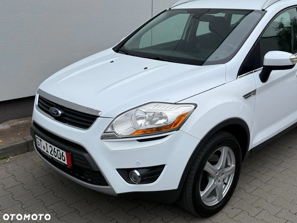Ford Kuga 2.0 TDCi 4x4 Titanium - 17