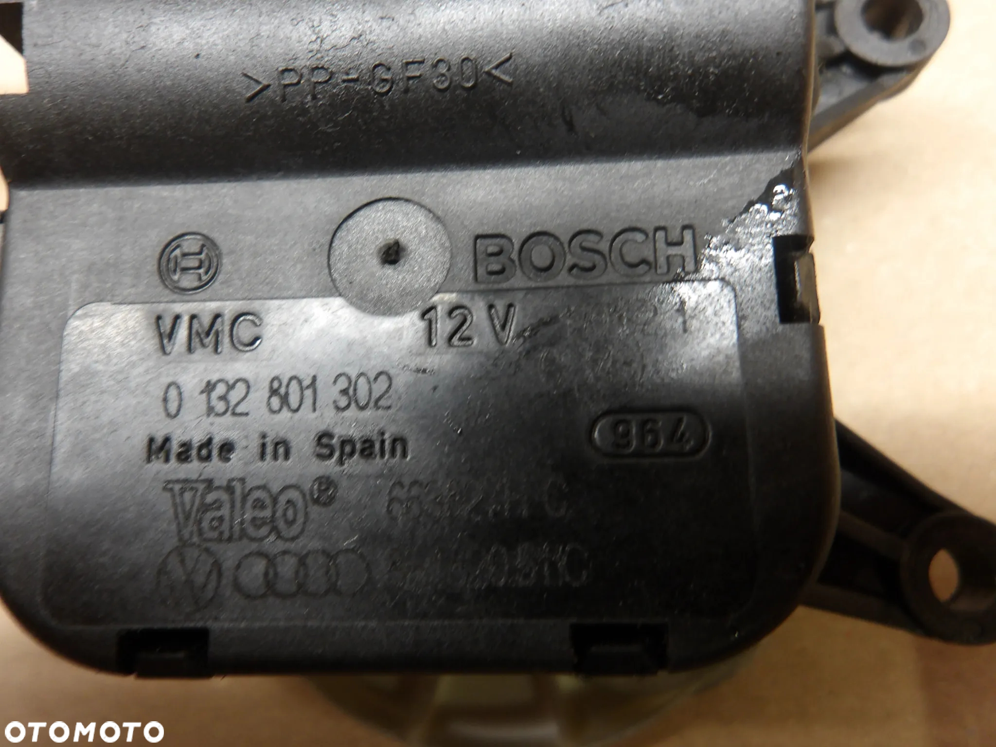 AUDI A4 B6 01-04 KOMBI SILNICZEK NAGRZEWNICY 0132801302 - 4