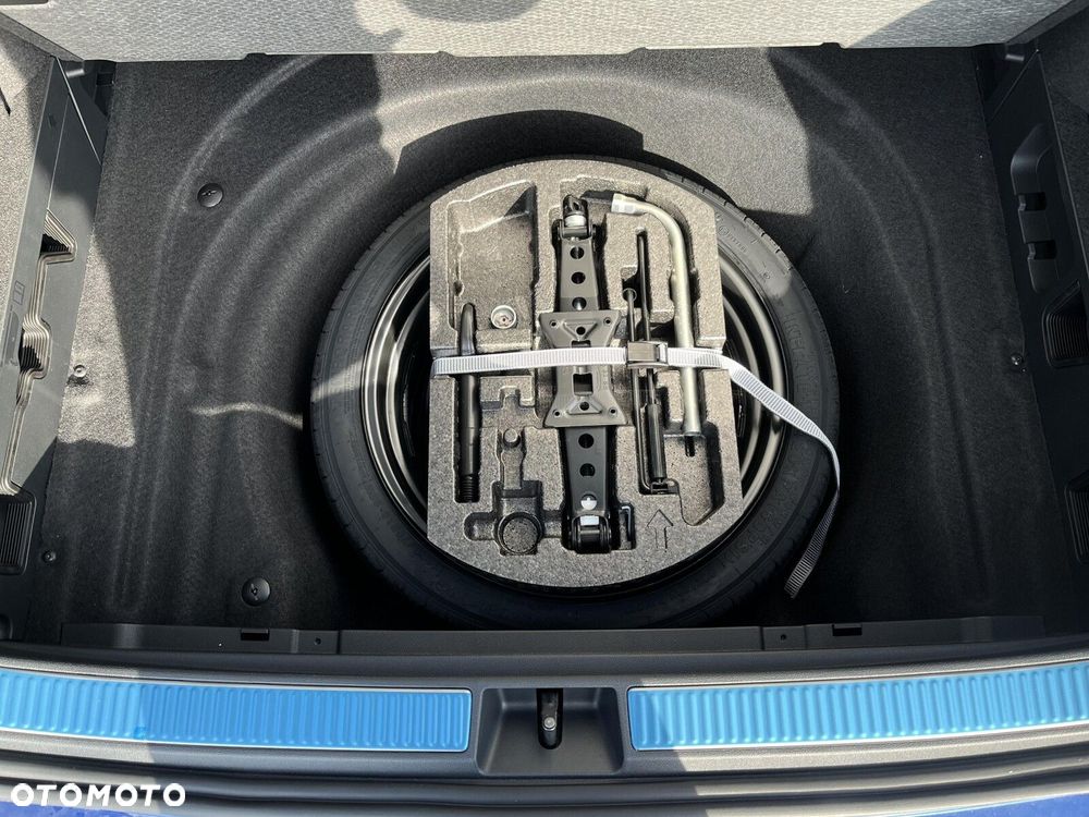 Volkswagen Passat - 34