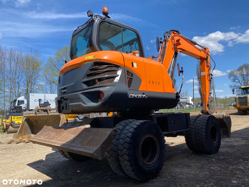 Doosan DX57W-5 - 3