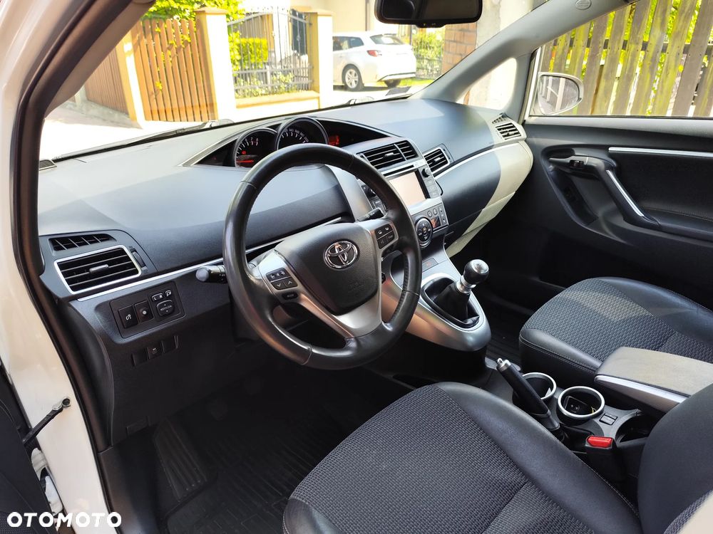 Toyota Verso 1.8 Premium EU5 7os - 10