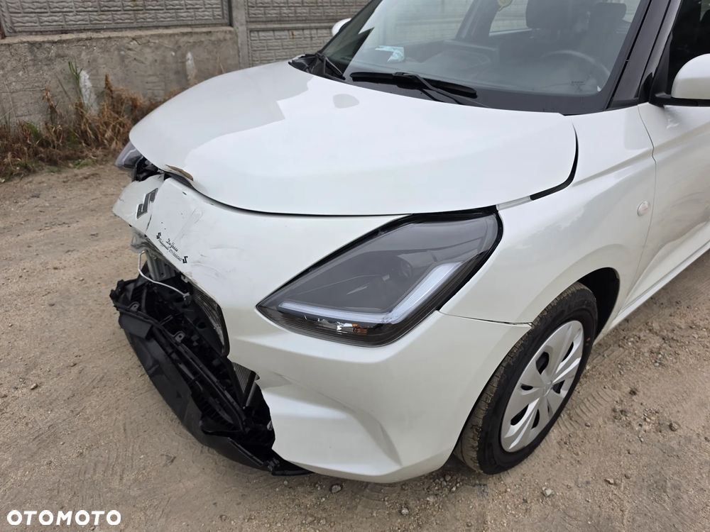 Suzuki Swift 1.2 Dualjet Hybrid MT Club - 21