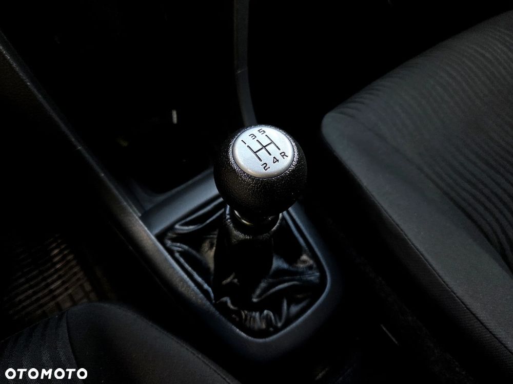 Suzuki Swift 1.2 X-TRA - 31