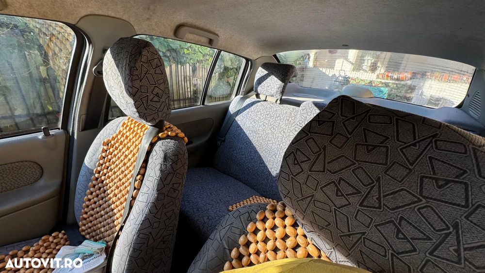 Renault Clio - 6