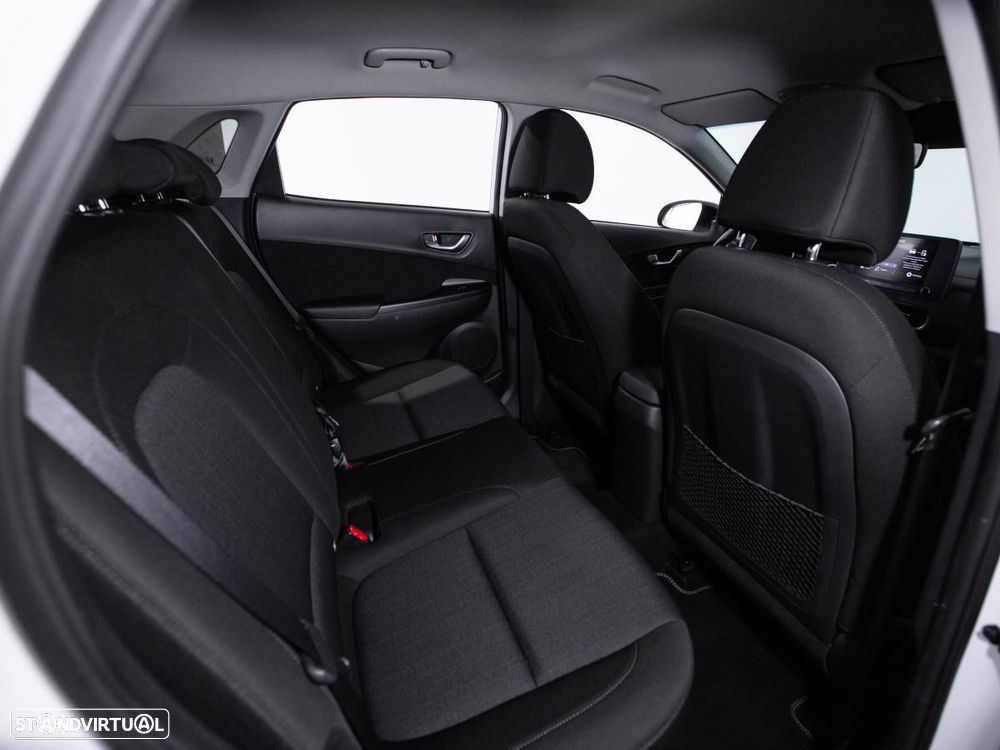Hyundai Kauai - 11