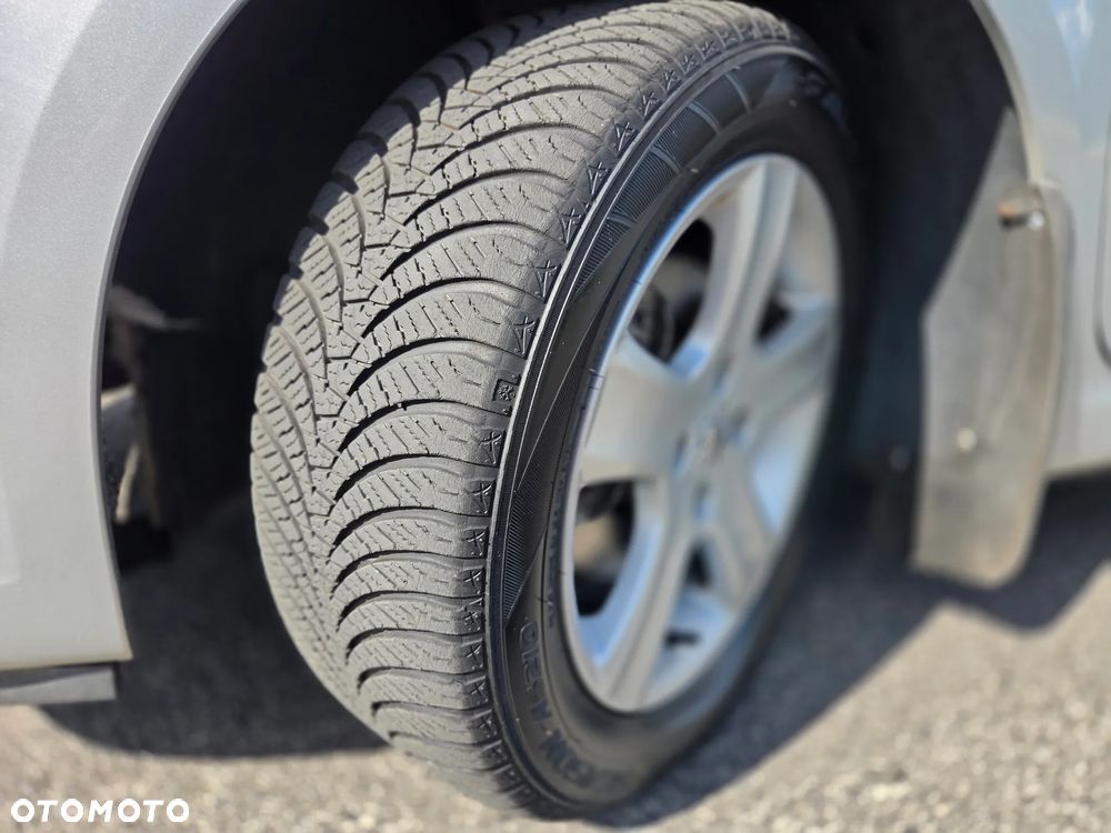 Peugeot 307 HDi 135 Tendance - 26