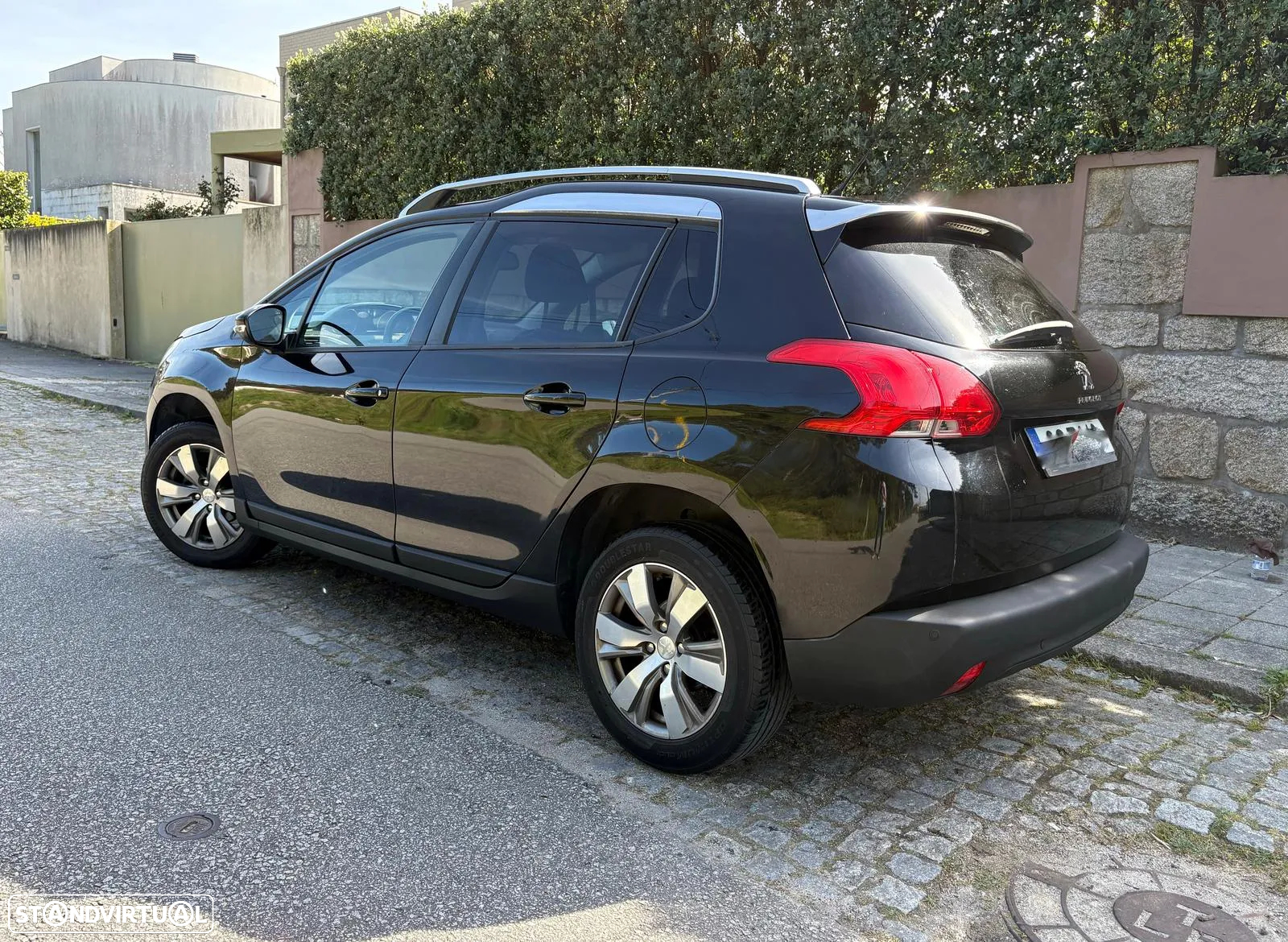 Peugeot 2008 1.2 PureTech Style - 20