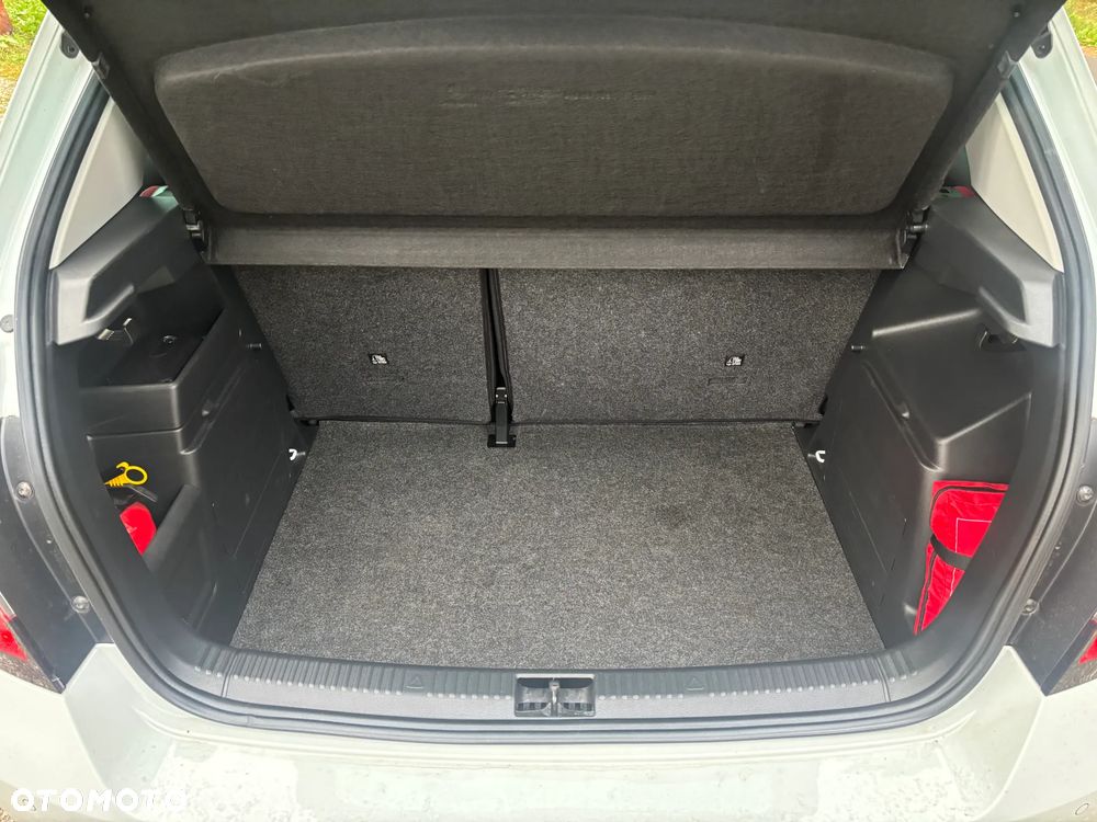 Skoda Fabia 1.2 TSI Monte Carlo - 10