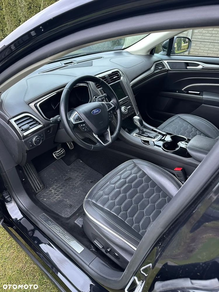 Ford Mondeo 2.0 Hybrid Vignale - 14