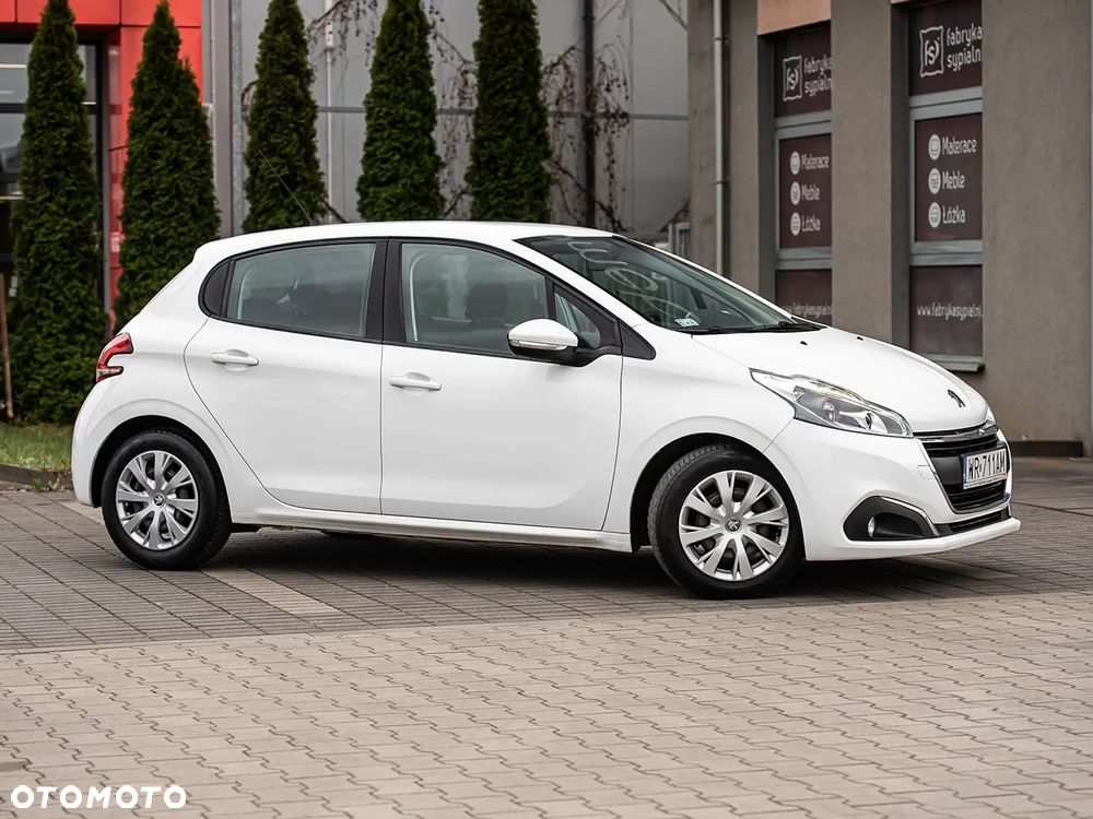Peugeot 208 1.6 BlueHDi Allure S&S - 3