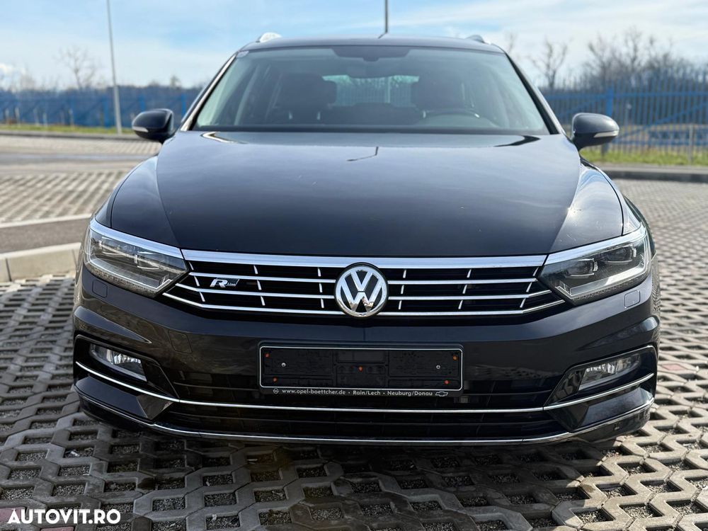 Volkswagen Passat 2.0 TDI R Executive - 3