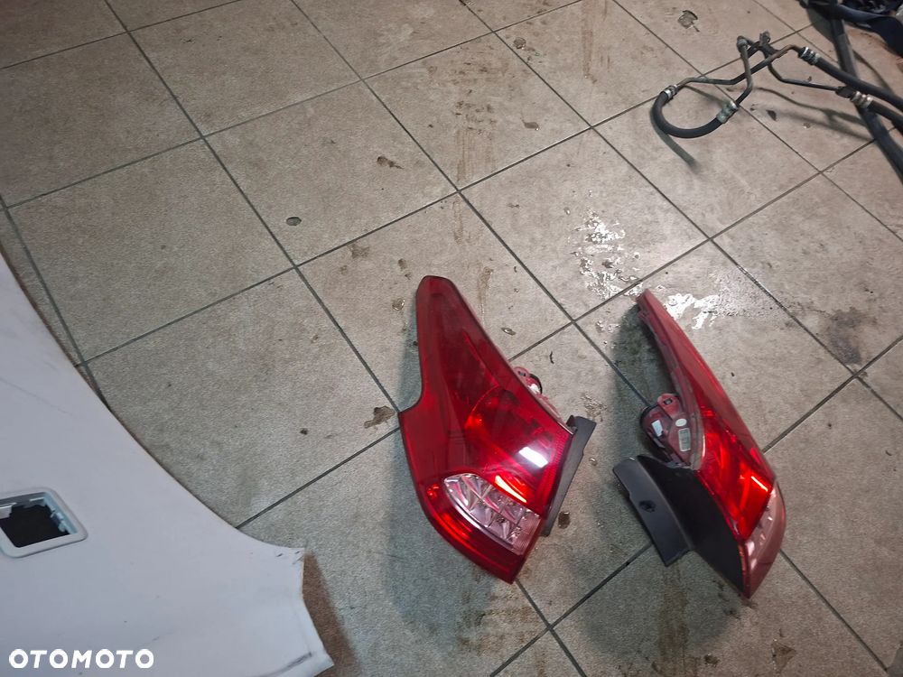 Citroen C5 III X7 KOMBI lampa tył eu  poznan - 1