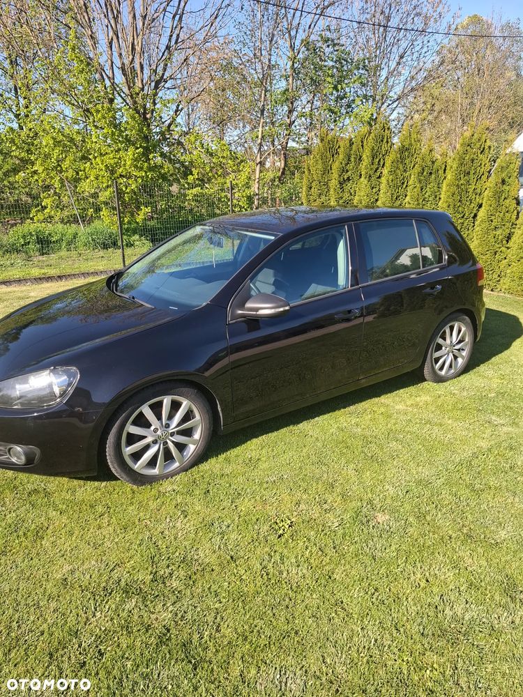 Volkswagen Golf - 2