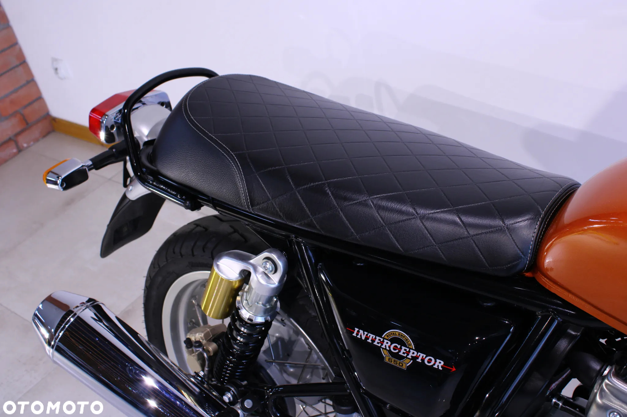 Royal Enfield Interceptor - 15