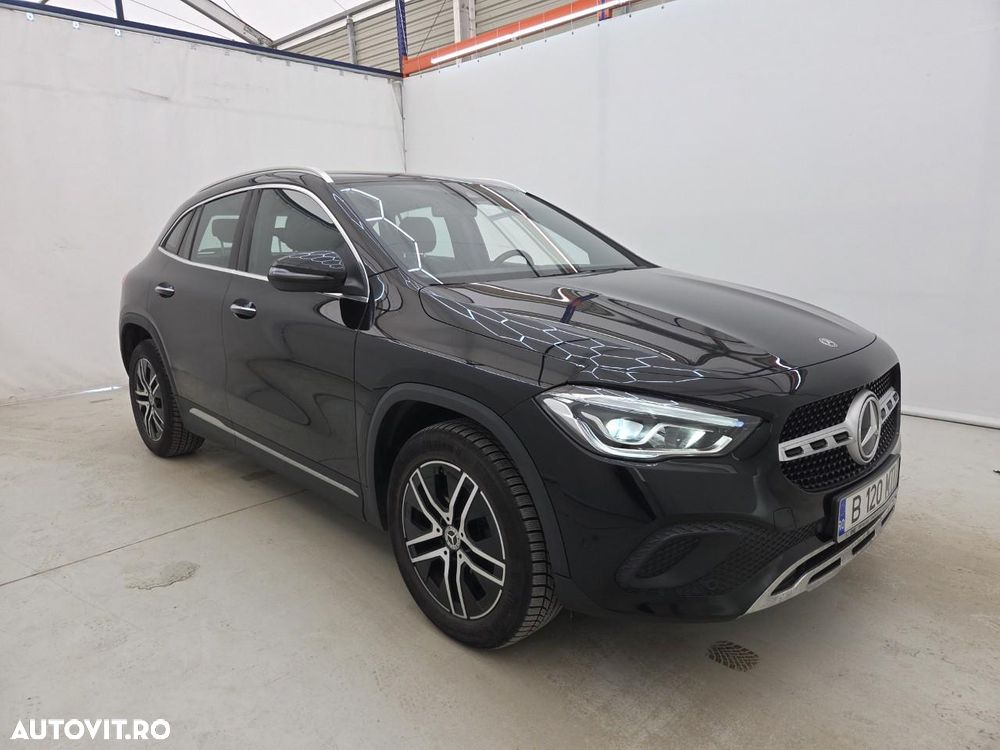 Mercedes-Benz GLA 200 4MATIC Aut. - 11