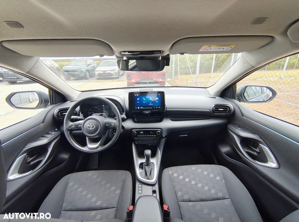 Toyota Yaris - 9