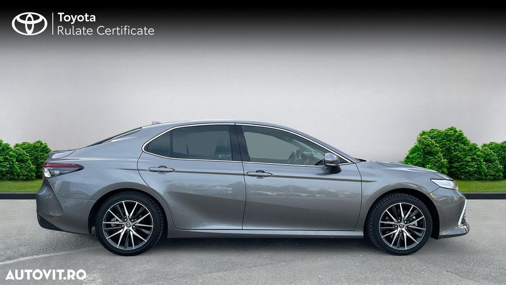 Toyota Camry 2.5 Exclusive - 5