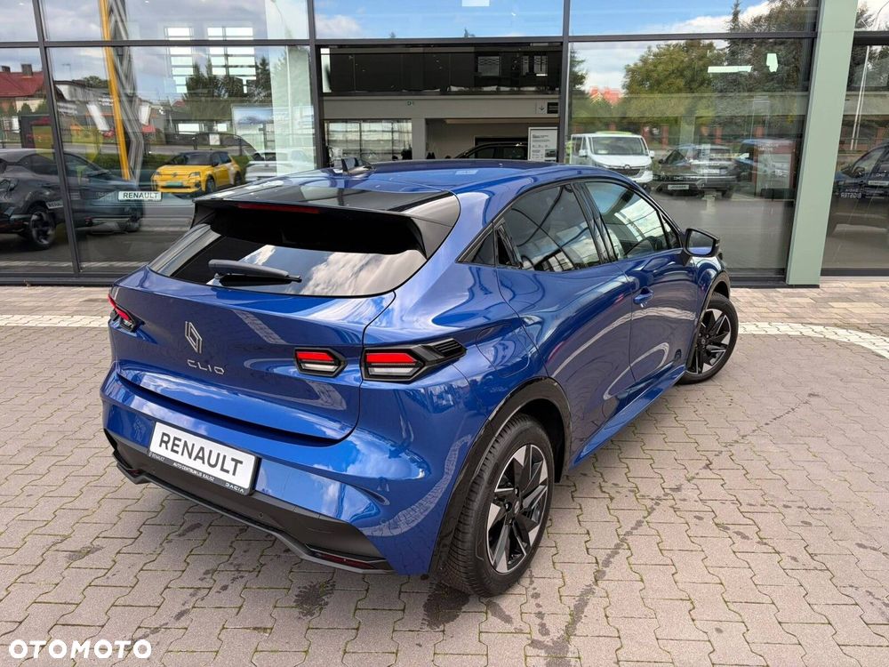 Renault Clio - 7