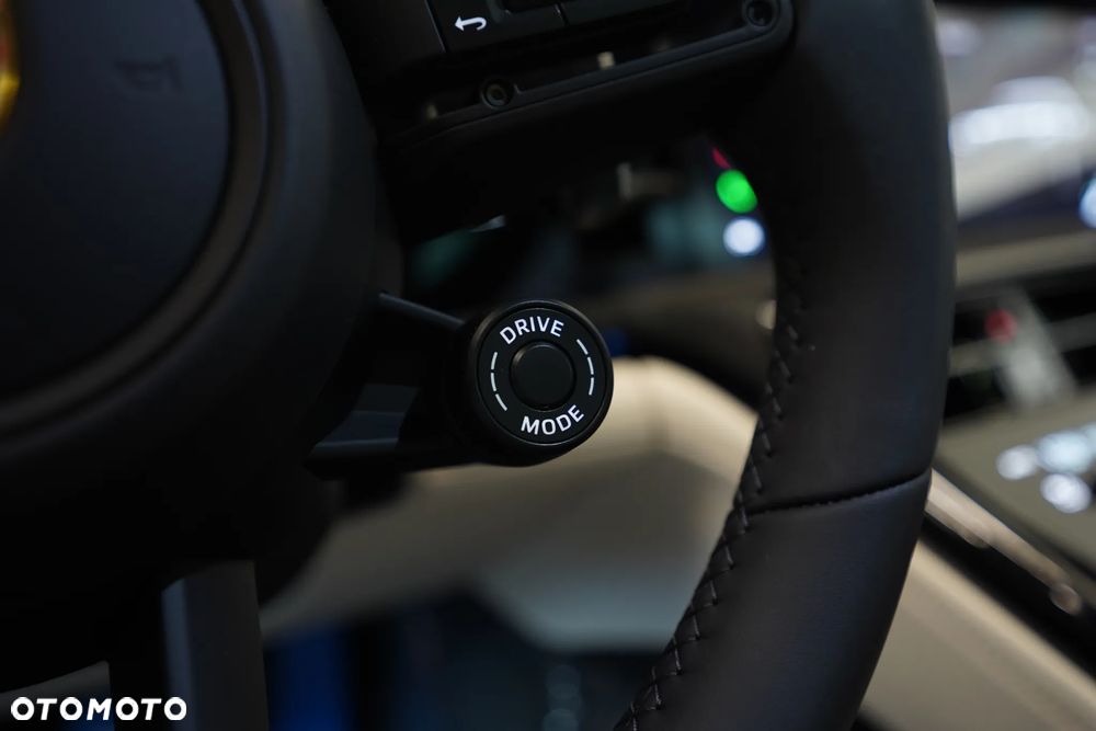 Porsche Panamera - 18