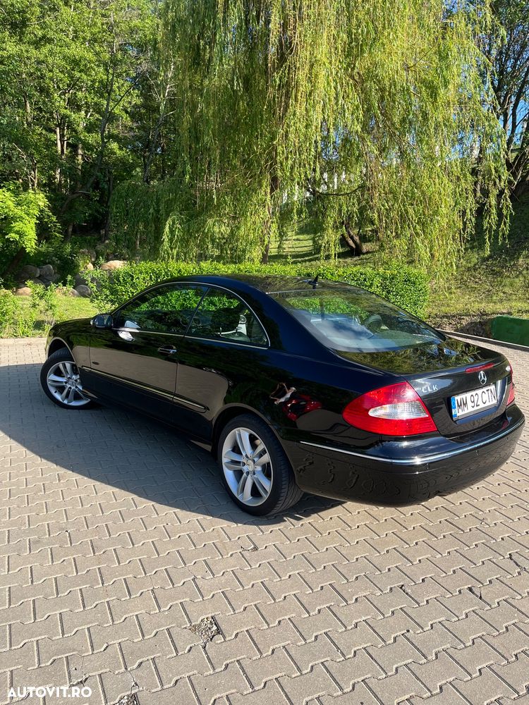Mercedes-Benz CLK - 8