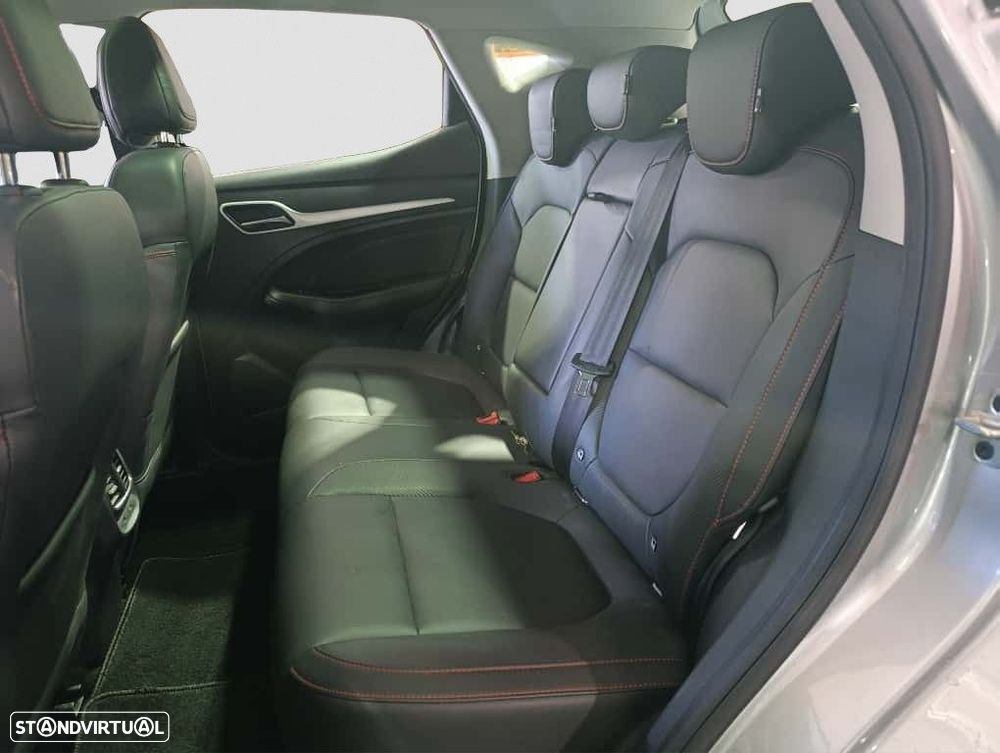 MG ZS EV 72.6 kWh Luxury - 15