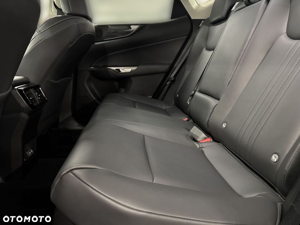 Lexus NX 350h Prestige AWD - 10