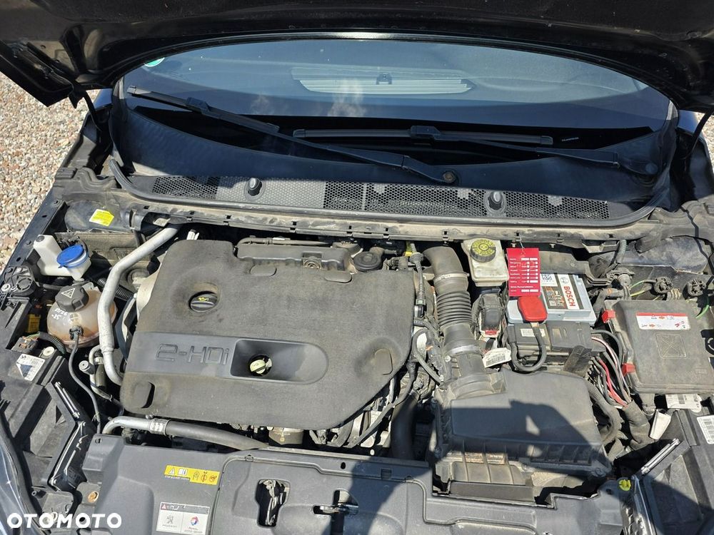 Peugeot 308 BlueHDi FAP 150 EAT6 Stop&Start GT-Line Edition - 23