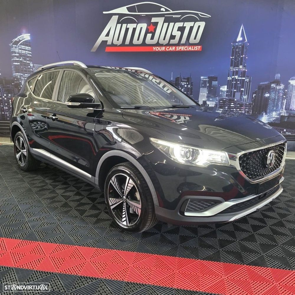 MG ZS EV 44.5 kWh Luxury - 3