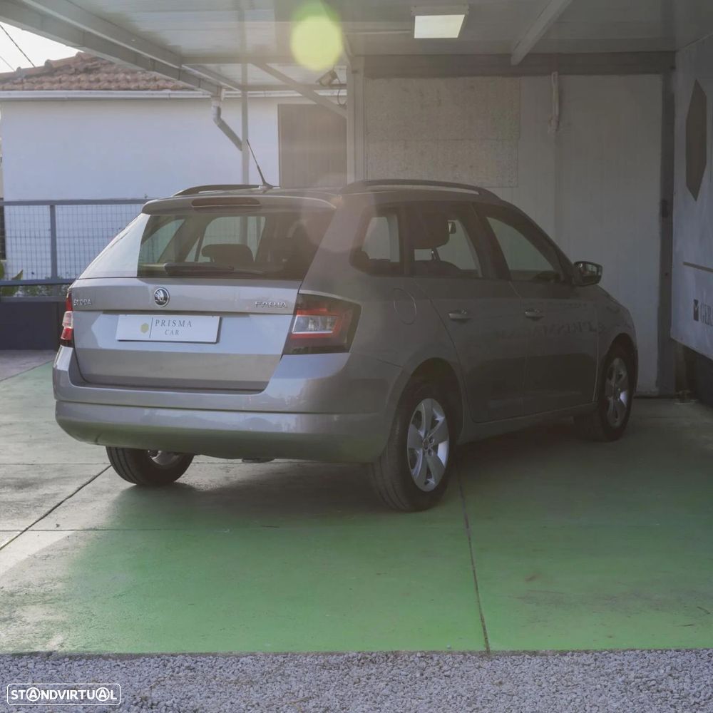 Skoda Fabia Break 1.0 Style - 6