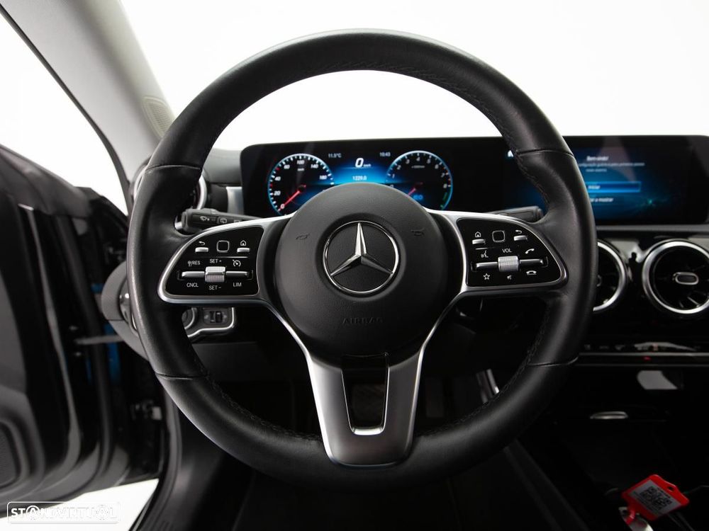 Mercedes-Benz CLA 250 e Shooting Brake Progressive - 16