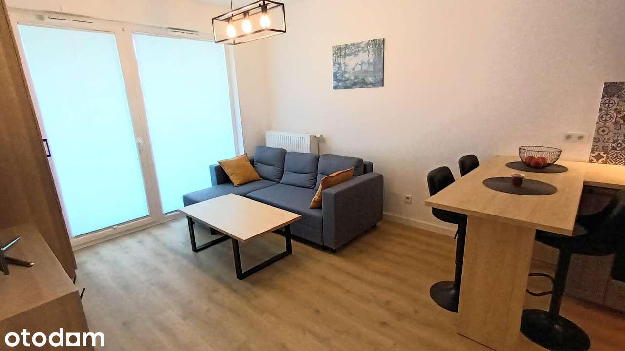 40 m2, 2 pokoje, miejsce parkingowe, E. Habicha 12