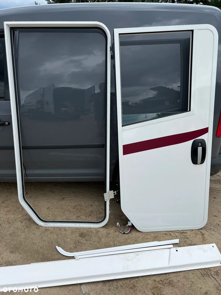 Ducato Boxer Jumper Autostar kamper camper drzwi przod przednie lewe - 4