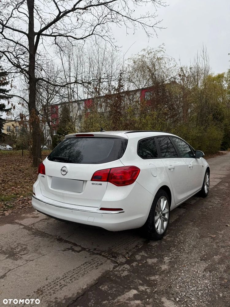 Opel Astra 1.6 CDTI DPF ecoFLEX TourerStart/Stop Edition - 18