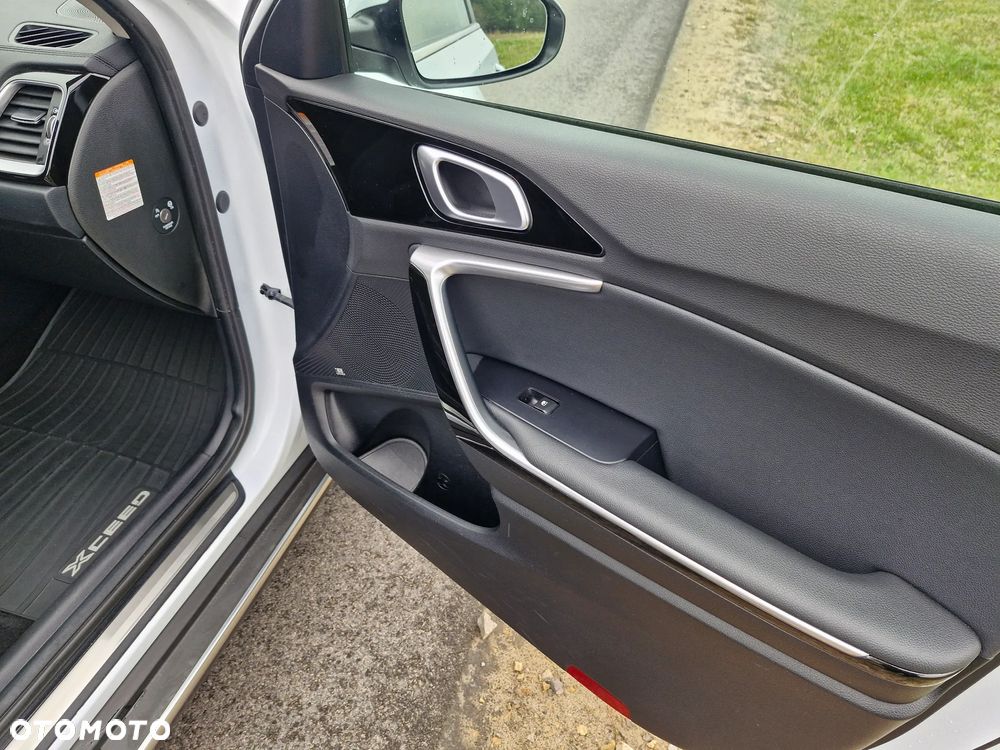 Kia XCeed 1.6 CRDi SCR L Business Line DCT - 22