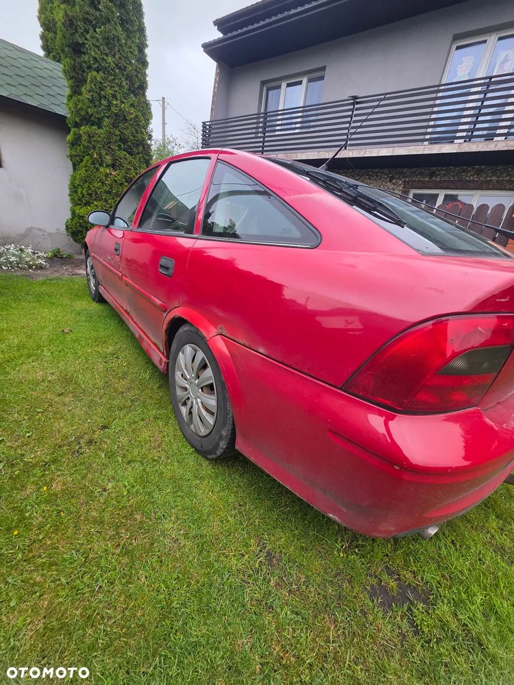 Opel Vectra 1.8 Comfort - 2