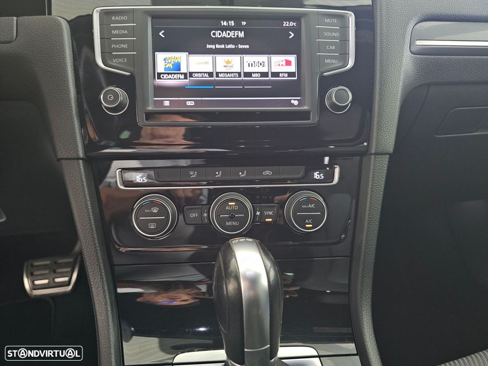 VW Golf 1.6 TDi R-Line DSG - 26