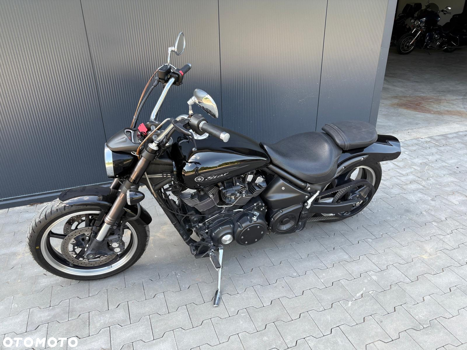 Yamaha XV - 13