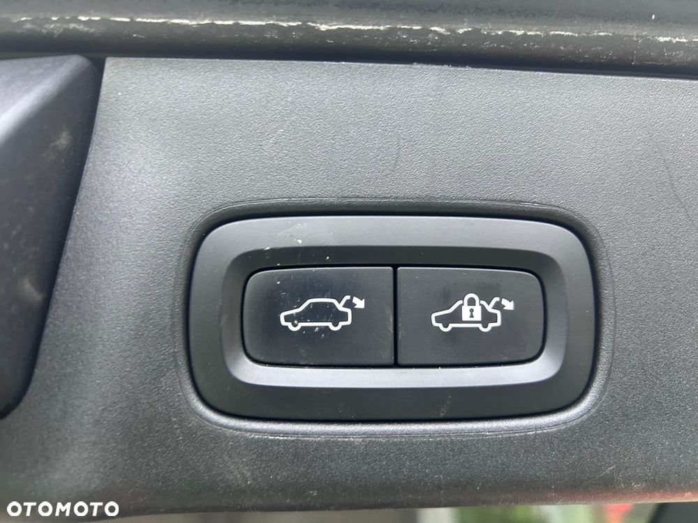 Volvo V90 Cross Country D5 AWD Ocean Race - 10