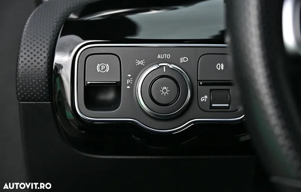 Mercedes-Benz CLA 200 7G-DCT Edition AMG Line - 16