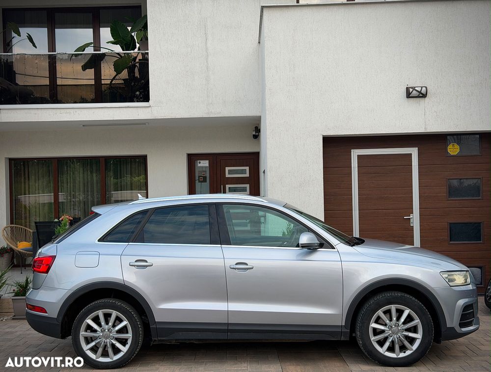 Audi Q3 2.0 TDI Quattro Stronic Sport - 9