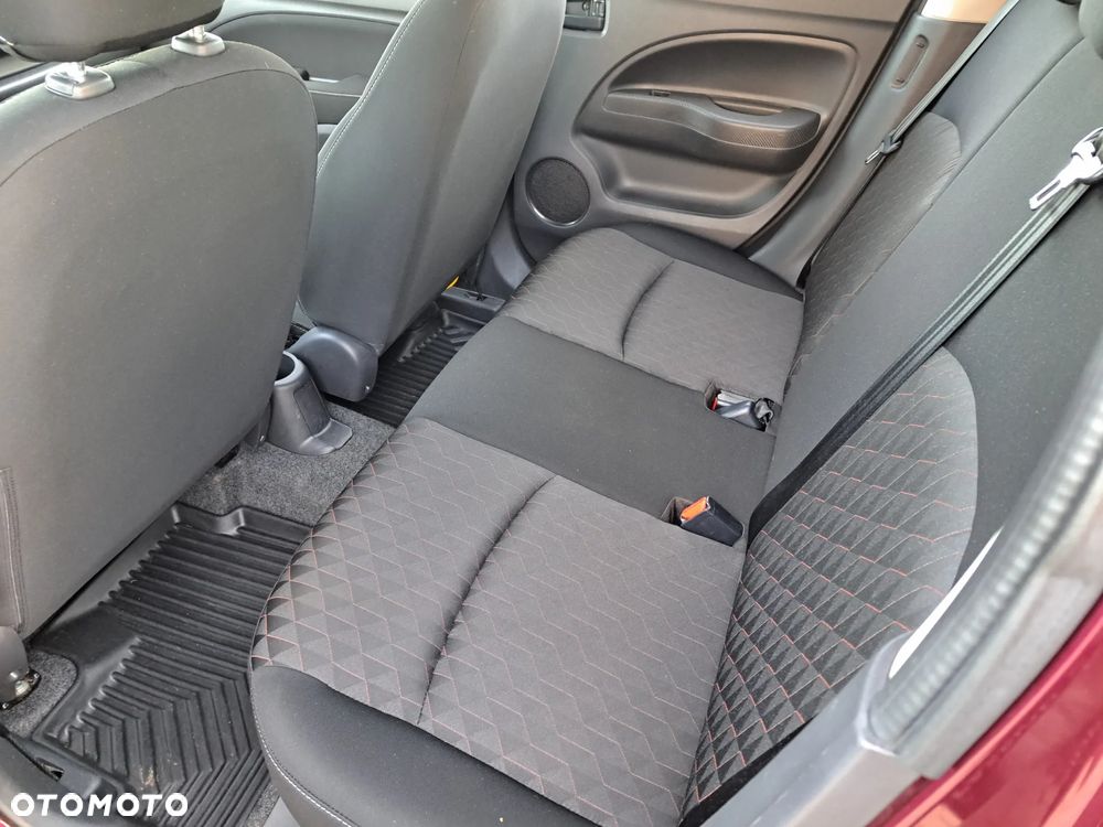 Mitsubishi Space Star 1.2 Invite CVT - 8