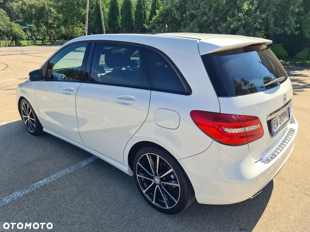 Mercedes-Benz Klasa B - 21